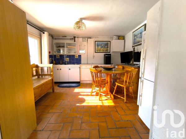 Maison traditionnelle 5 pièces de 222 m² à Trans-en-Provence (83720)