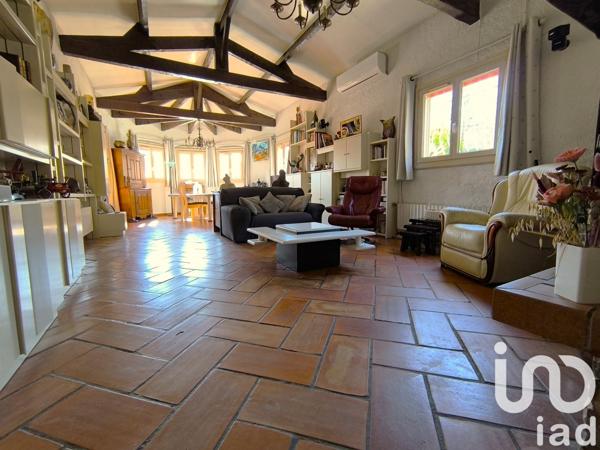 Maison traditionnelle 5 pièces de 222 m² à Trans-en-Provence (83720)