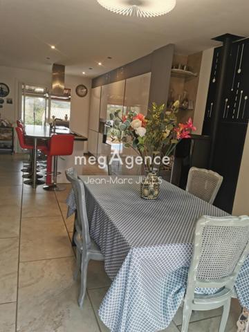 Maison à VIDAUBAN, 83550 - 5 pièces 105m²