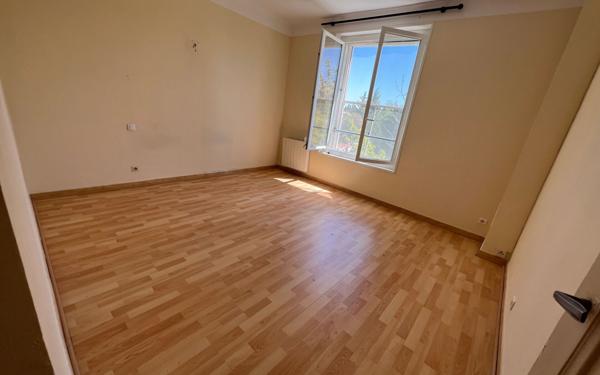 Maison à vendre    4 pièces • 140 m2 Barbentane