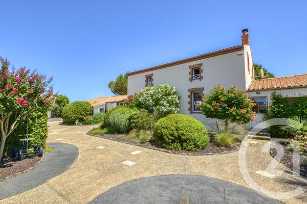 Maison à vendre  8 pièces - 332 m2 PORNIC - 44