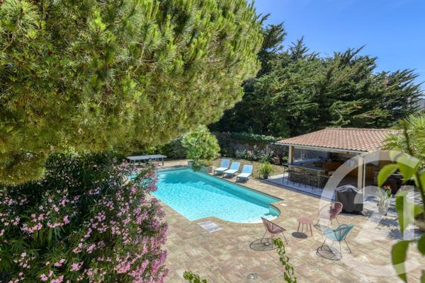 Maison à vendre  8 pièces - 332 m2 PORNIC - 44