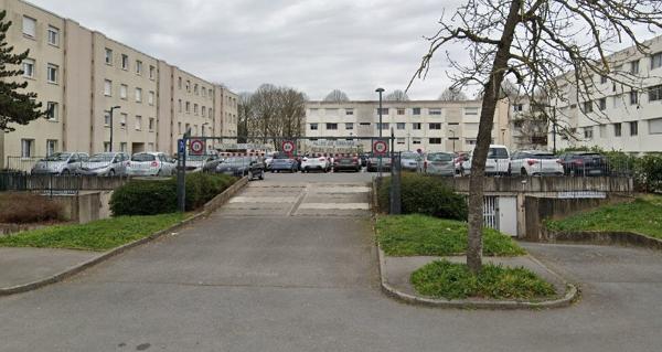 RENNES - HENRI FREVILLE - Place de parking souterrain