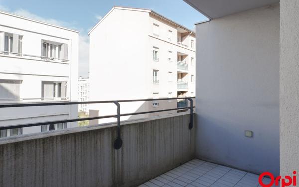 Appartement à louer    1 pièce •  Lyon 3