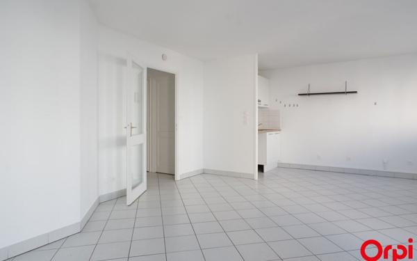 Appartement à louer    1 pièce •  Lyon 3