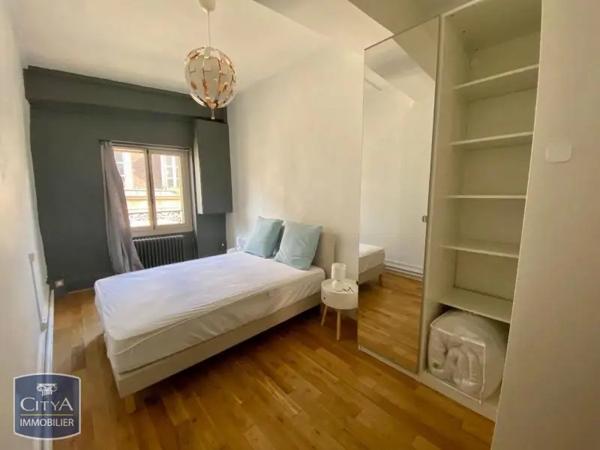 Appartement à louer 2 pièces 64.94m² Dijon (21000)