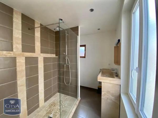 Appartement à louer 2 pièces 64.94m² Dijon (21000)