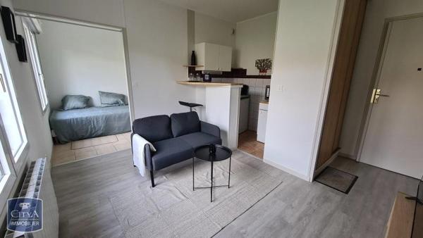 Appartement à louer 1 pièce 22.05m²
