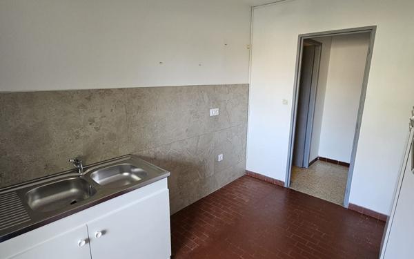 Appartement à louer    2 pièces • 49,36 m2 Rognac