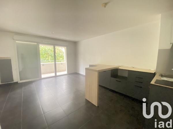 Appartement 2 pièces de 43 m² à Lormont (33310)