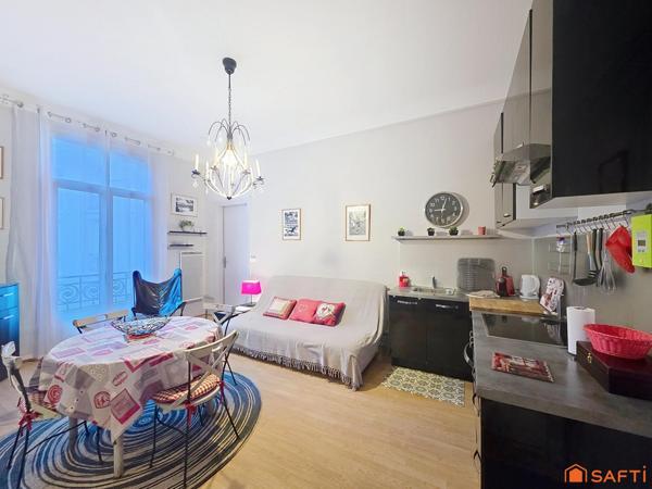 Bel appartement T2 tout confort situé au deuxième étage avec ascenseur