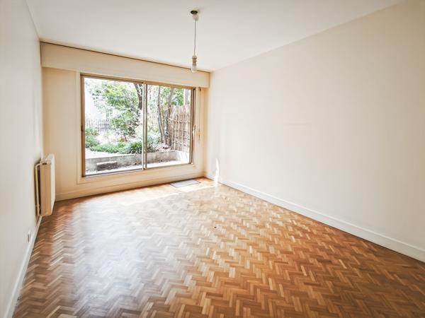 Paris 17ème - 3 Pièces avec jardin de 38 M² - Courcelles