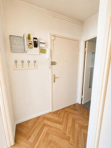 Vente                                                      Appartement
                        
                     4 pièces                      67 m2                     à Avon