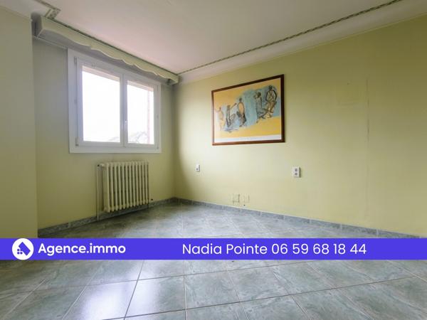 À vendre - Maison individuelle, 5 pièces située à Tarbes (65000)