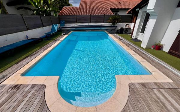 Maison à vendre    5 pièces •  Anglet