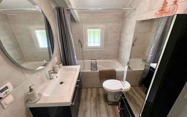 Maison à vendre    5 pièces •  Anglet