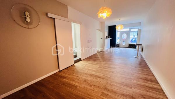 Immeuble mixte de 109 m²