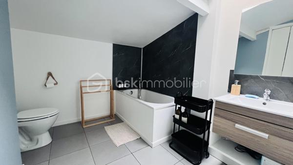 Immeuble mixte de 109 m²