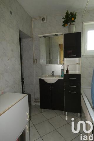 Maison à vendre 6 pièces 180 m² Saint-Ennemond