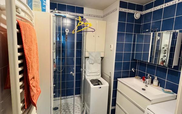 Appartement à vendre    2 pièces • 36,05 m2 Courbevoie