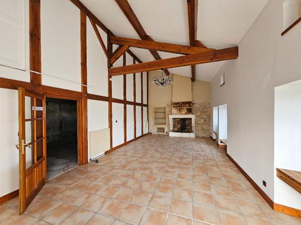Maison à vendre Roullet Saint Estephe (15min Angoulême 16000)