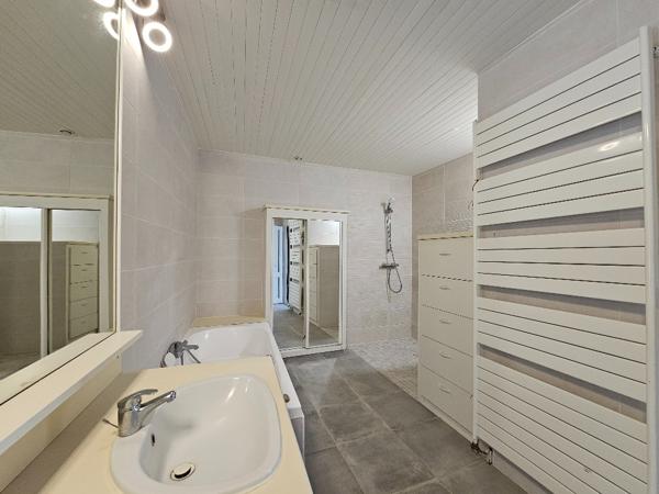 Maison à vendre Roullet Saint Estephe (15min Angoulême 16000)