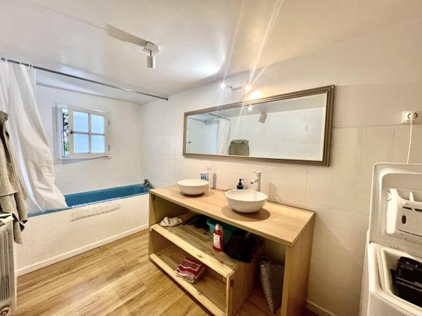 Vente / Demeure à Saint-Palais (64120)