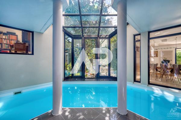 Maison Mont-Valérien 10 pièce(s) 345 m2 €2 500 000 ** - Référence 19313