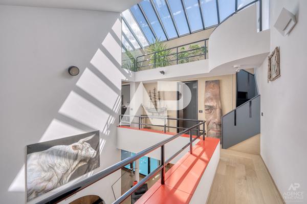 Maison Mont-Valérien 10 pièce(s) 345 m2 €2 500 000 ** - Référence 19313