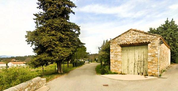 Vente / Garage / Parking à Monteils (30360)