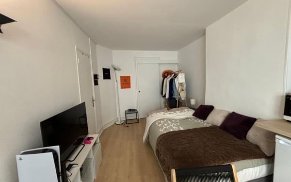 Immeuble à vendre    2 pièces •  Dieppe