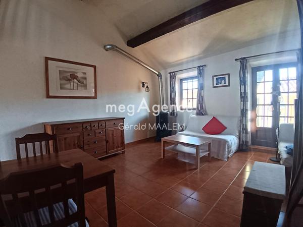 Maison à LE PLAN-DE-LA-TOUR, 83120 - 2 pièces 50m²
