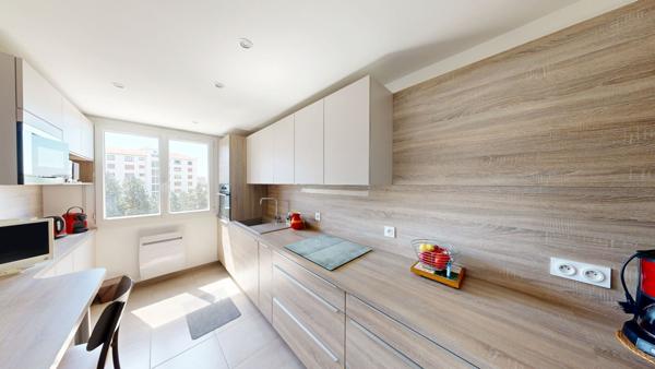 Appartement Lyon 4 pièce(s) 82.57 m2