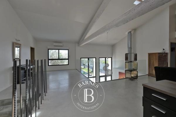 Baillargues, Maison 4 Chambres -  364 m² à vendre