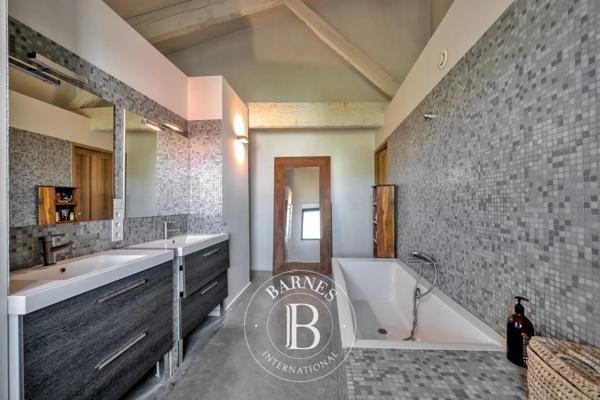 Baillargues, Maison 4 Chambres -  364 m² à vendre