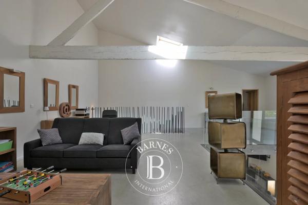 Baillargues, Maison 4 Chambres -  364 m² à vendre