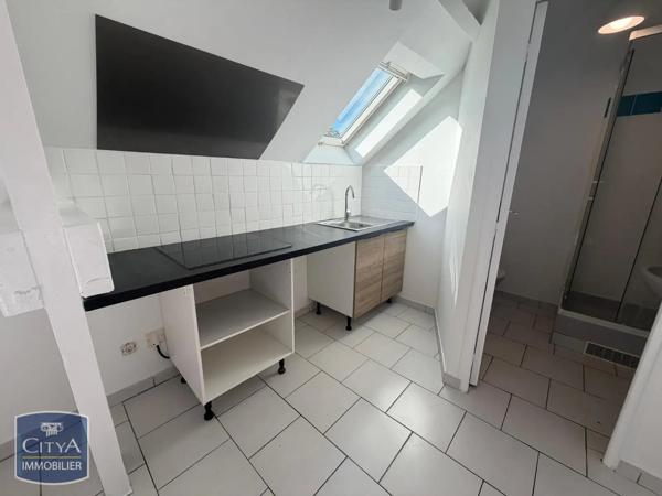 Appartement à louer 1 pièce 28.96m² Corbeil-Essonnes (91100)