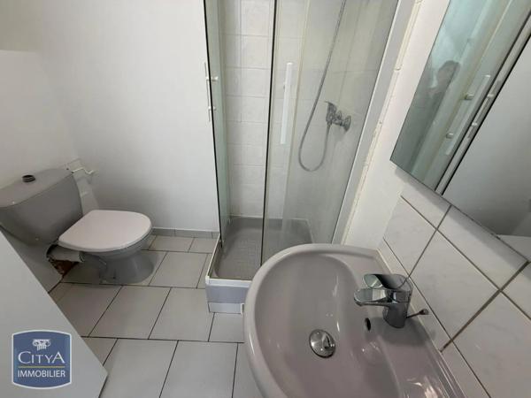 Appartement à louer 1 pièce 28.96m² Corbeil-Essonnes (91100)
