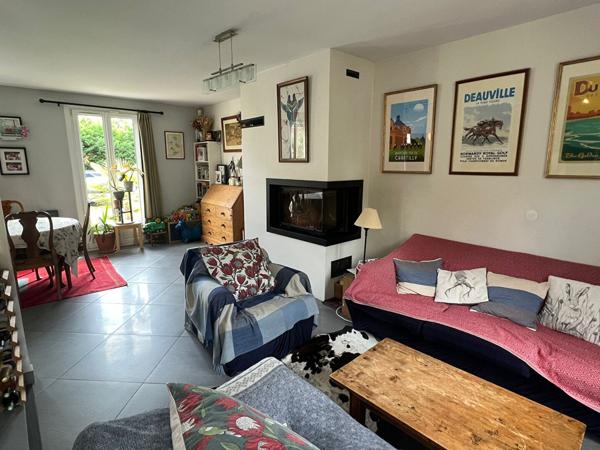 Maison Proche centre et école Lamorlaye