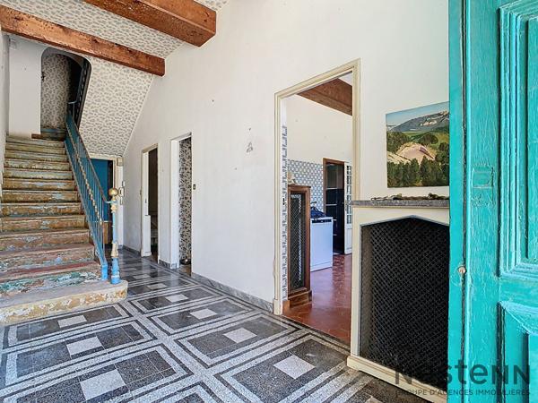 Maison de Maitre Belcodène 9 pièce(s) 269.04 m2