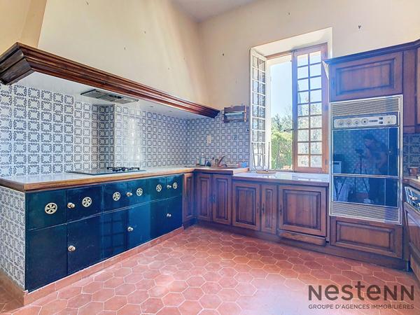 Maison de Maitre Belcodène 9 pièce(s) 269.04 m2