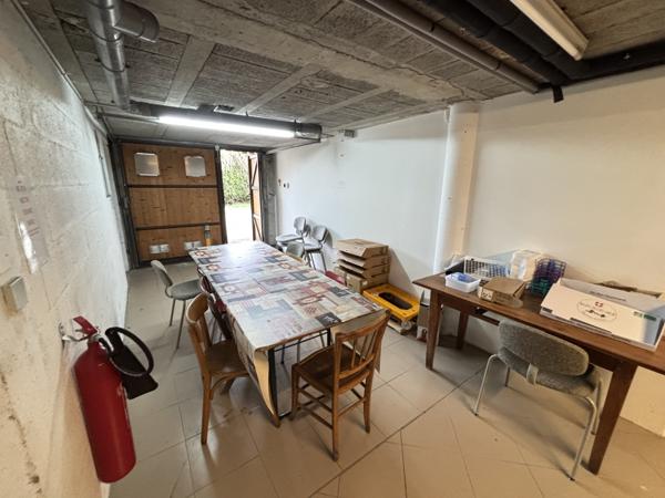 Local commercial 692m2 St-Pierre-En-Faucigny