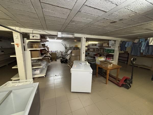 Local commercial 692m2 St-Pierre-En-Faucigny