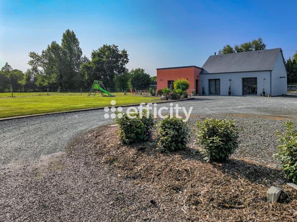 Maison
         5 pièces
        - 110 m² Exclusivité 265 000 € *