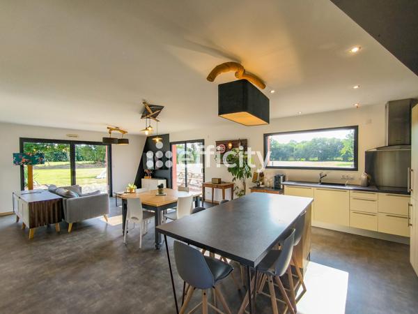 Maison
         5 pièces
        - 110 m² Exclusivité 265 000 € *