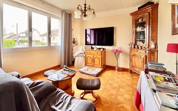 Maison à vendre    7 pièces • 170 m2 Luc-sur-Mer