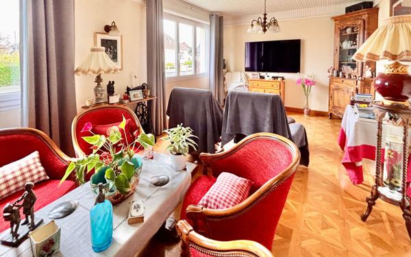 Maison à vendre    7 pièces • 170 m2 Luc-sur-Mer