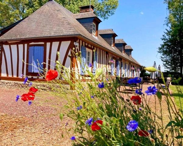 Local Commercial à SAINT-ETIENNE-L'ALLIER, 27450 - 6 pièces 124m²