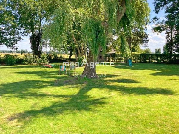 Local Commercial à SAINT-ETIENNE-L'ALLIER, 27450 - 6 pièces 124m²