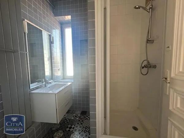 Appartement à louer 5 pièces 161.5m² Saint-Étienne (42000)